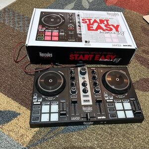 DJControl Inpulse 200 MK2 - Black DJ Controller